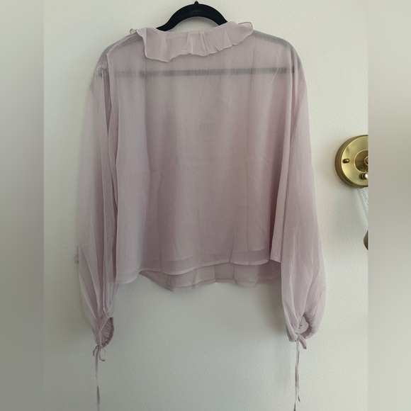 NWT Old Navy Light Purple Ruffle Blouse - Picture 4 of 5